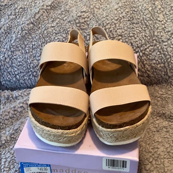 New Madden Girl Cybell Espadrille Wedge SandalSOLD - Picture 2 of 8